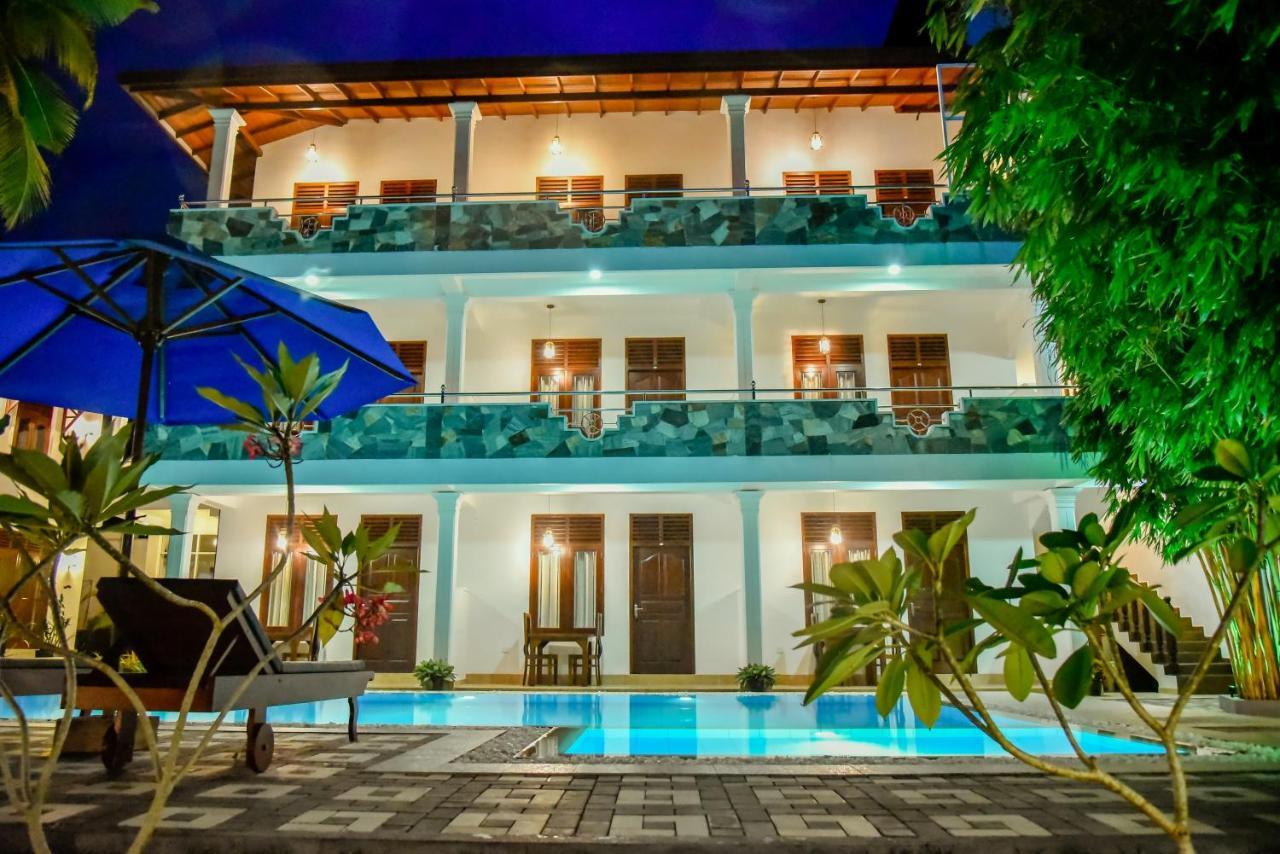 Villa De White Sambur ฮิกคาดูวา ภายนอก รูปภาพ